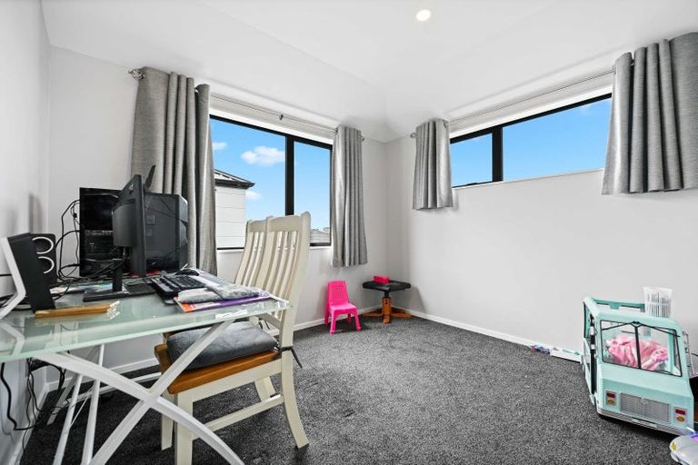 Photo of property in 10/15 Onukutara Place, Huntington, Hamilton, 3281