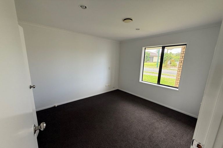 Photo of property in 14 Innisowen Place, Flat Bush, Auckland, 2019