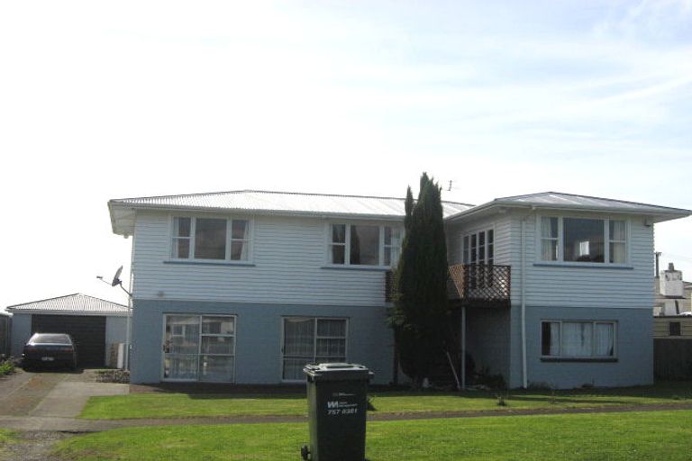 Photo of property in 10a King Street, Waitara, 4320