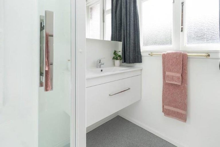 Photo of property in 1/216 Knowles Street, St Albans, Christchurch, 8052