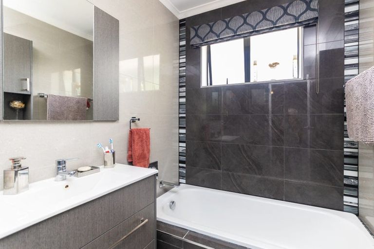 Photo of property in 198d Vogel Street, Roslyn, Palmerston North, 4414