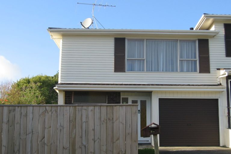 Photo of property in 3a Mervyn Place, Plimmerton, Porirua, 5026