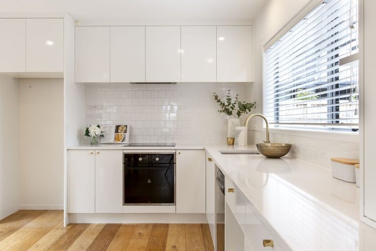 Photo of property in 89 Taikata Road, Te Atatu Peninsula, Auckland, 0610