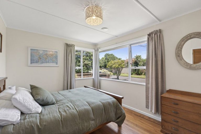 Photo of property in 4 Raleigh Street, Vogeltown, New Plymouth, 4310
