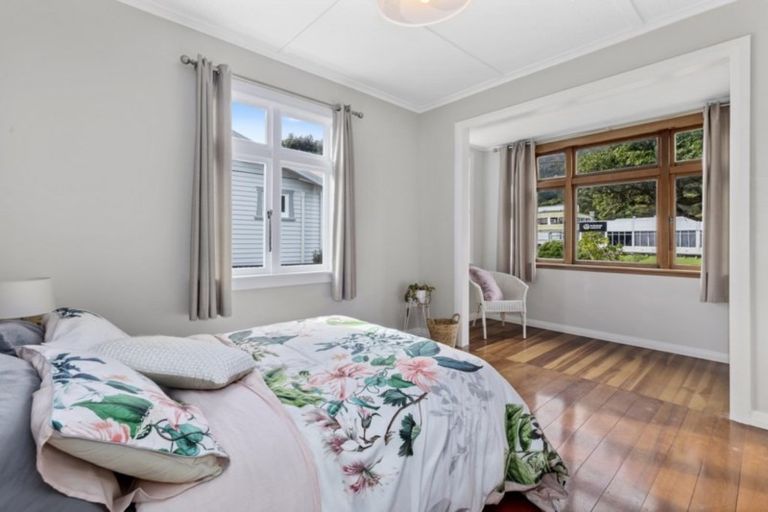 Photo of property in 91 Riverside Drive, Waiwhetu, Lower Hutt, 5010