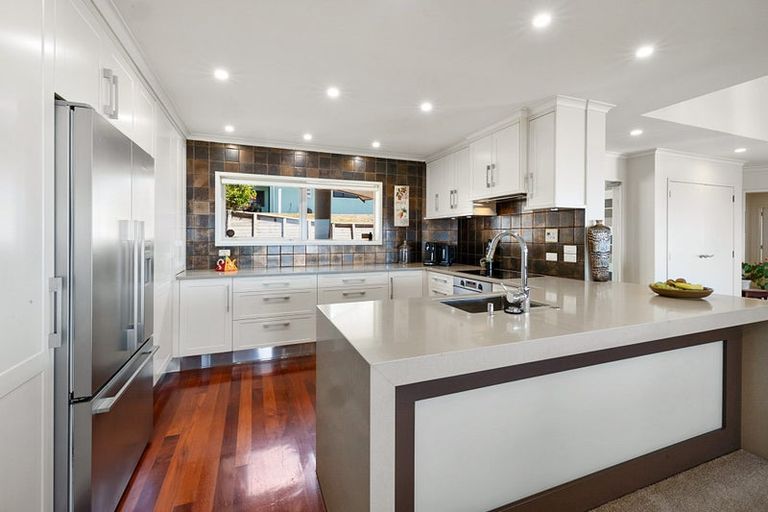 Photo of property in 22b Findlay Street, Moturoa, New Plymouth, 4310