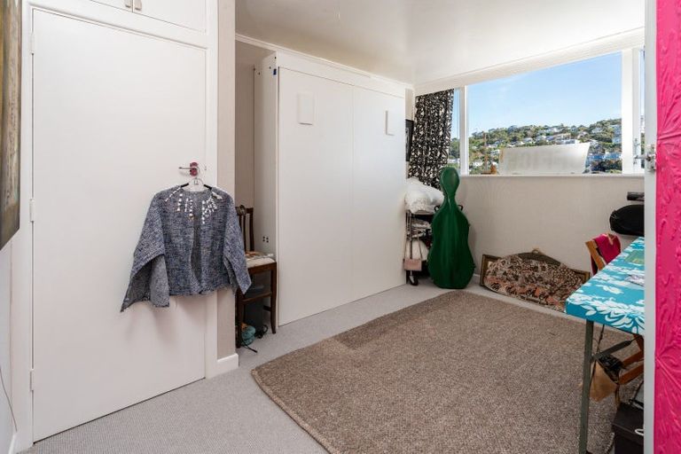 Photo of property in Harbour View Apartments, 147 Ohiro Road, Brooklyn, Wellington, 6021