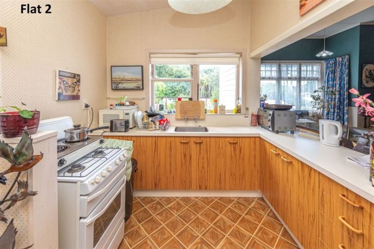 Photo of property in 6 Caius Avenue, Gonville, Wanganui, 4501