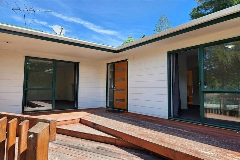 Photo of property in 51b Clayburn Road, Glen Eden, Auckland, 0602