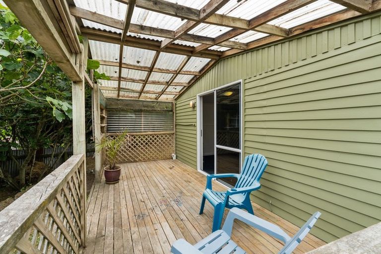 Photo of property in 37 Dixie Street, Te Horo Beach, Otaki, 5581