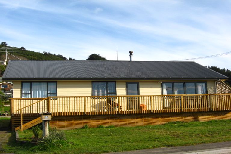 Photo of property in 16 Tone Street, Bluff, 9814