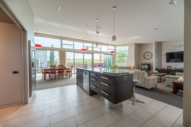 Photo of property in 71 Dobson Street, Gleniti, Timaru, 7910