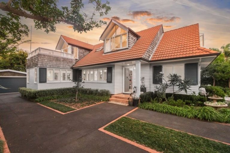 Photo of property in 34a Tainui Road, Devonport, Auckland, 0624