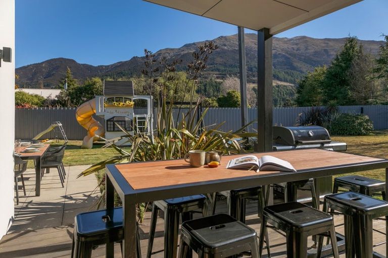 Photo of property in 21 Hewson Crescent, Lake Hawea, Wanaka, 9382