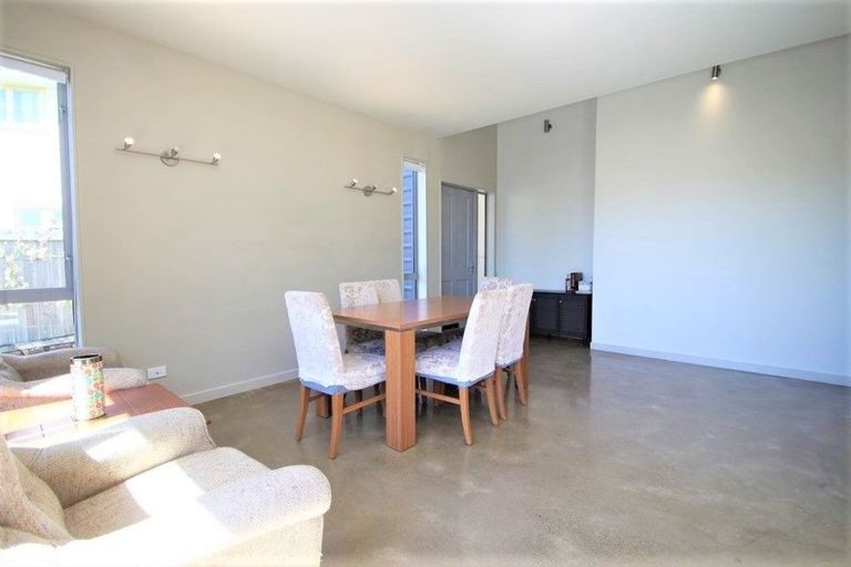 Photo of property in 15a Primrose Street, Northcote, Christchurch, 8052