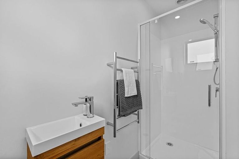 Photo of property in 2/237 Cranford Street, St Albans, Christchurch, 8052