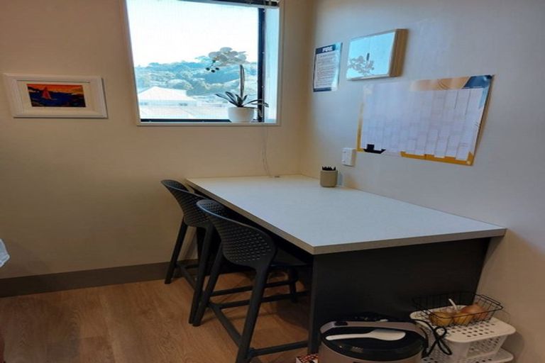 Photo of property in Urbane Apartments, 25/29 Webb Street, Mount Cook, Wellington, 6011