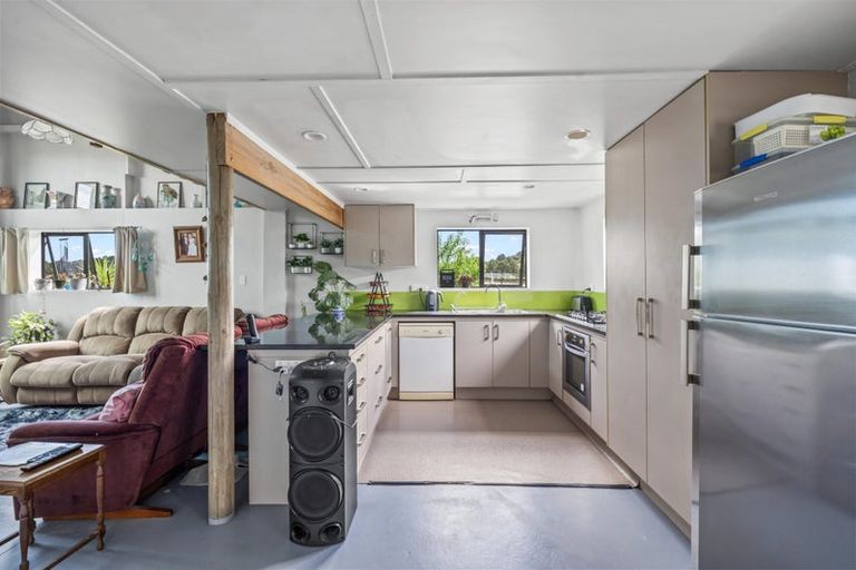 Photo of property in 135 Central Road, Mareretu, Maungaturoto, 0571