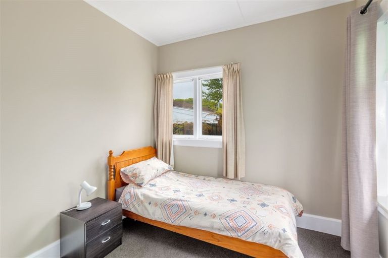 Photo of property in 44 Stapletons Road, Richmond, Christchurch, 8013