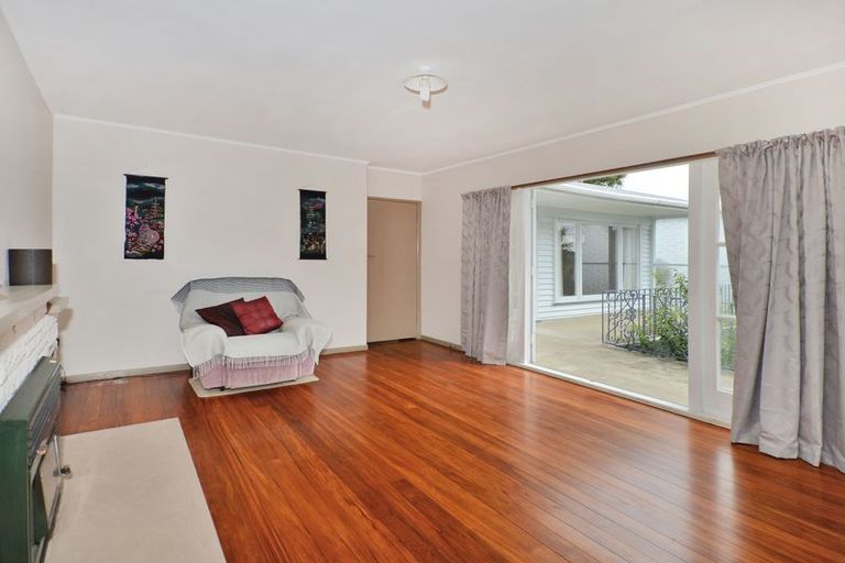 Photo of property in 10 Mcinnes Avenue, Te Kamo, Whangarei, 0112