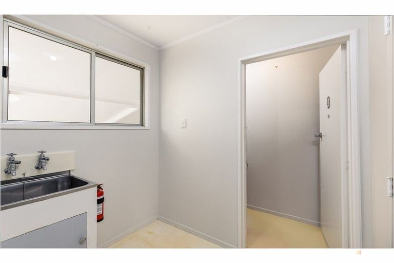 Photo of property in 11 Coronation Street, Waimate, 7924