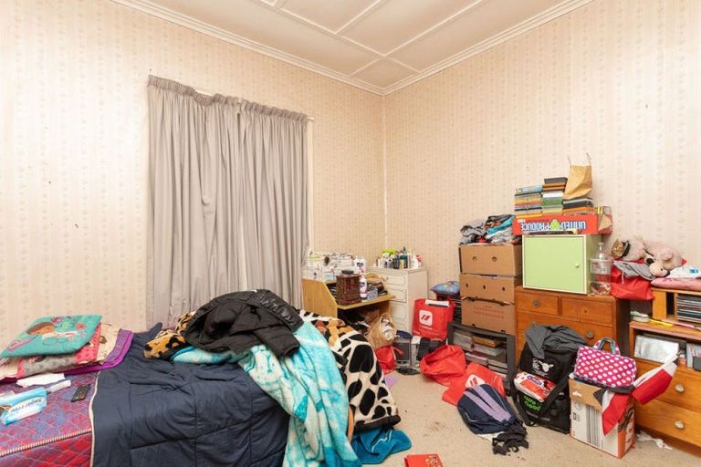 Photo of property in 14 Trafalgar Street, Dannevirke, 4930