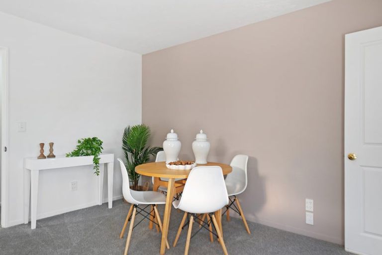 Photo of property in 4 Ashmore Lane, Strowan, Christchurch, 8052