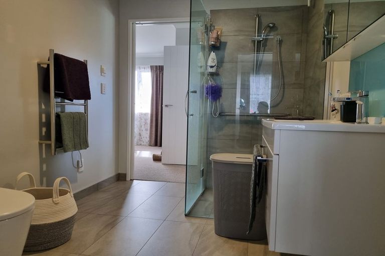 Photo of property in Maltworks Villas, 24/60 Port Hills Road, Heathcote Valley, Christchurch, 8022