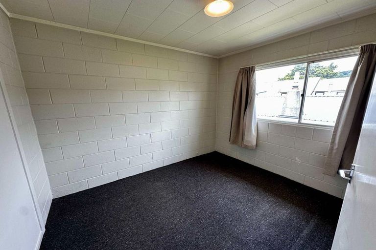 Photo of property in 4/12 Wood Street, Wallaceville, Upper Hutt, 5018