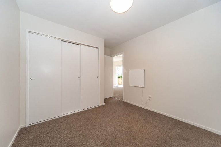 Photo of property in 43 Palliser Road, Roseneath, Wellington, 6011