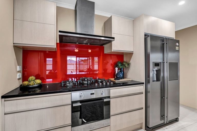 Photo of property in 40 Fernbrook Drive, Hurworth, New Plymouth, 4310