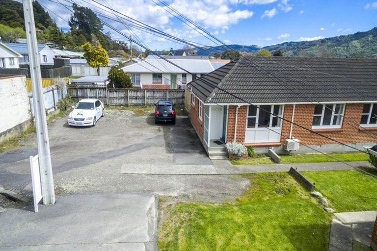 Photo of property in 1/29 Hillside Drive, Maoribank, Upper Hutt, 5018