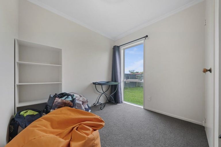 Photo of property in 60 Newton Place, Westbrook, Palmerston North, 4412