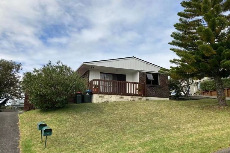 Photo of property in 7a Alaunia Place, Lynfield, Auckland, 1042