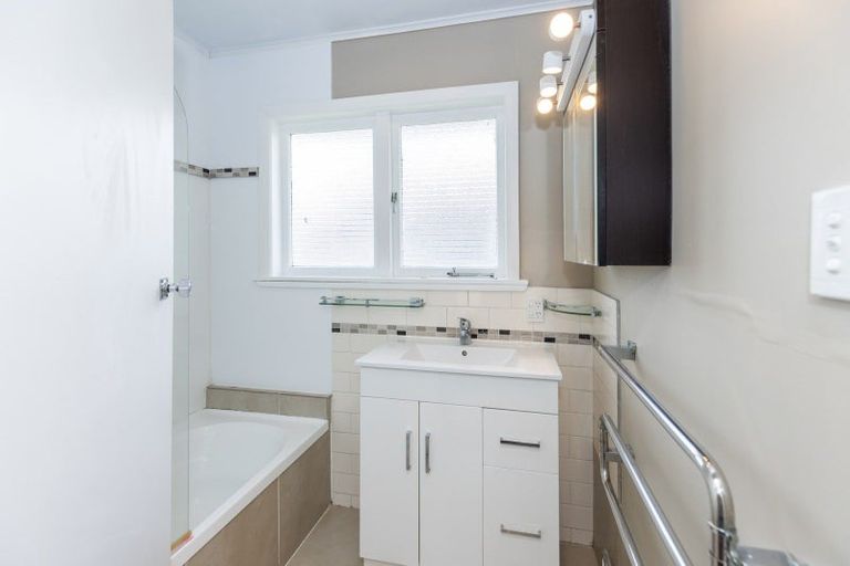 Photo of property in 3 Mount View Road, Melville, Hamilton, 3206