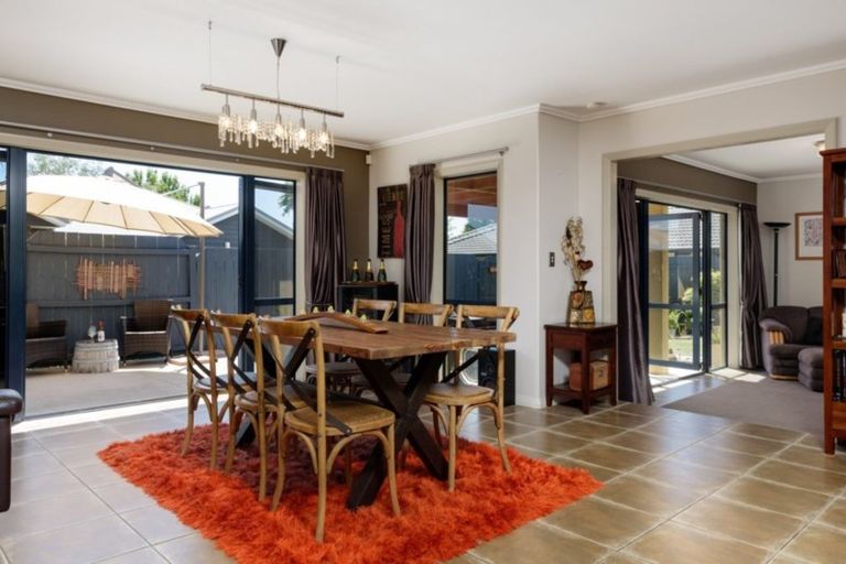 Photo of property in 102 Merriman Place, Pyes Pa, Tauranga, 3112