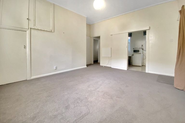 Photo of property in 20 Washington Avenue, Brooklyn, Wellington, 6021