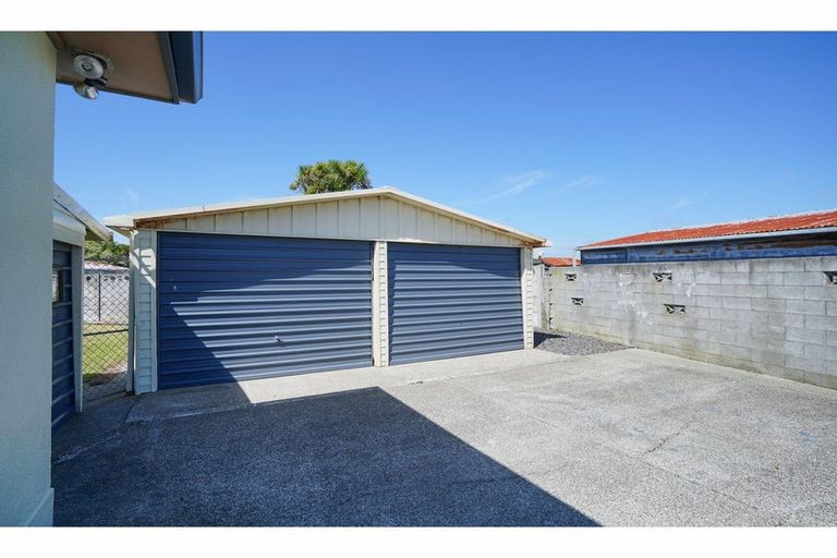 Photo of property in 19 Kelso Place, Strathern, Invercargill, 9812