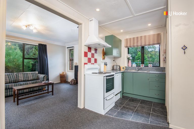 Photo of property in 10 Saint Albans Street, Bradford, Dunedin, 9011