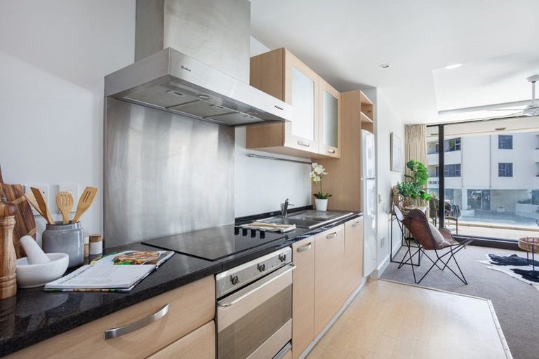 Photo of property in 202/16 Adams Avenue, Mount Maunganui, 3116