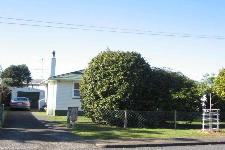 Photo of property in 22 Claymore Street, Manurewa, Auckland, 2102
