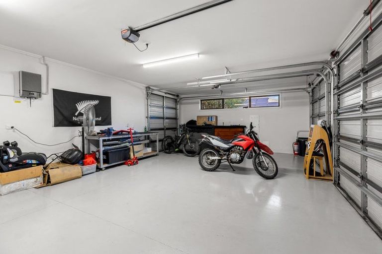 Photo of property in 7 Shillingford Boulevard, Rolleston, 7615