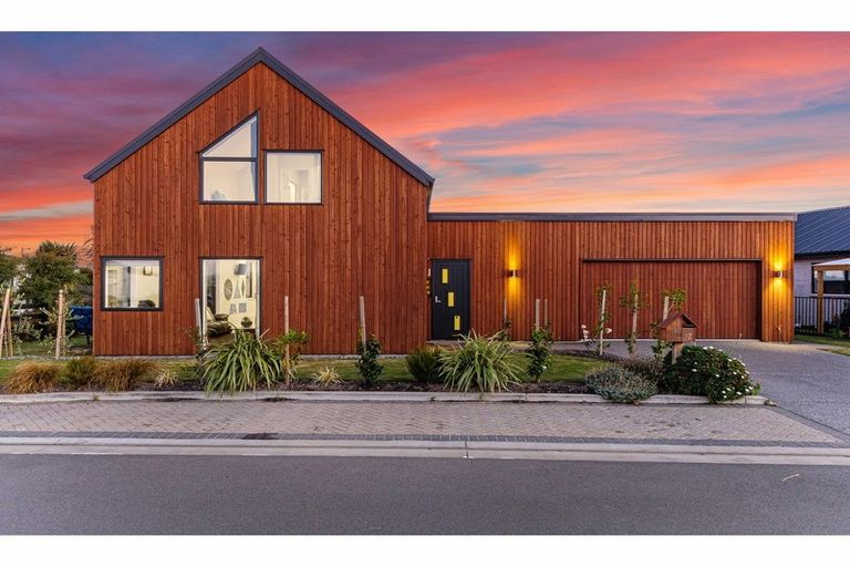 Photo of property in 12 Dow Square, Wigram, Christchurch, 8025