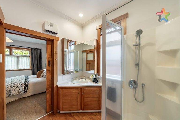 Photo of property in 21 Central Terrace, Alicetown, Lower Hutt, 5010