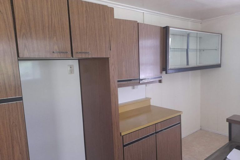 Photo of property in 25 Verbena Road, Birkdale, Auckland, 0626