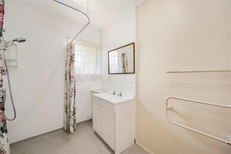 Photo of property in 2 Griffiths Street, Putaruru, 3411