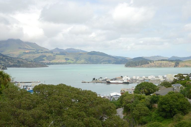 Photo of property in 21b Cornwall Road, Lyttelton, 8082