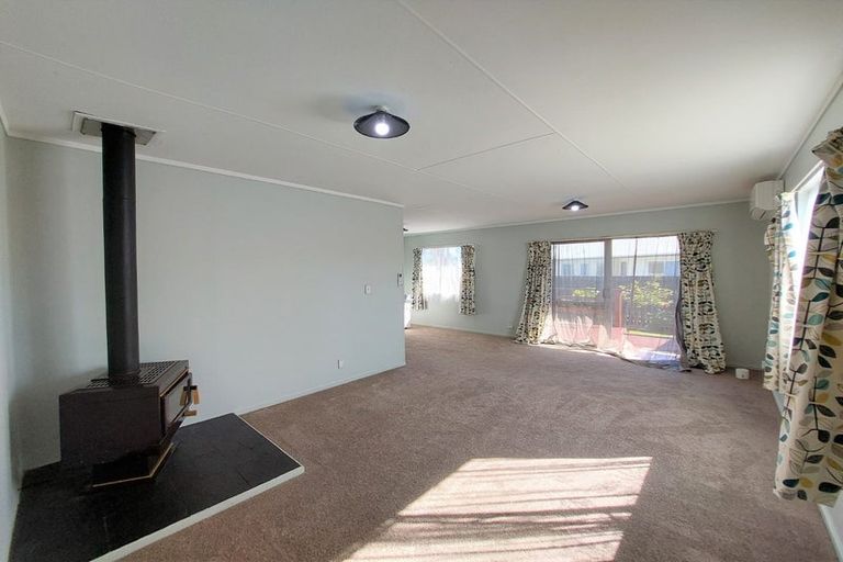 Photo of property in 415 Ngatai Road, Bellevue, Tauranga, 3110