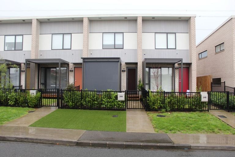 Photo of property in 24a Titoki Street, Te Atatu Peninsula, Auckland, 0610