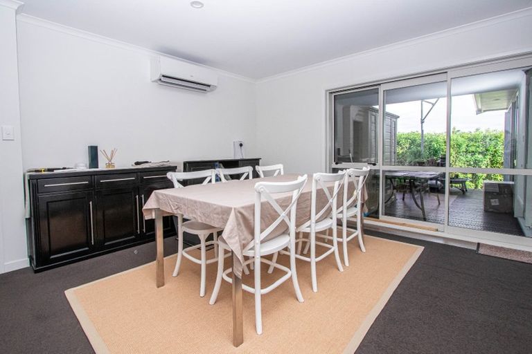 Photo of property in 21 The Dales, Dinsdale, Hamilton, 3204